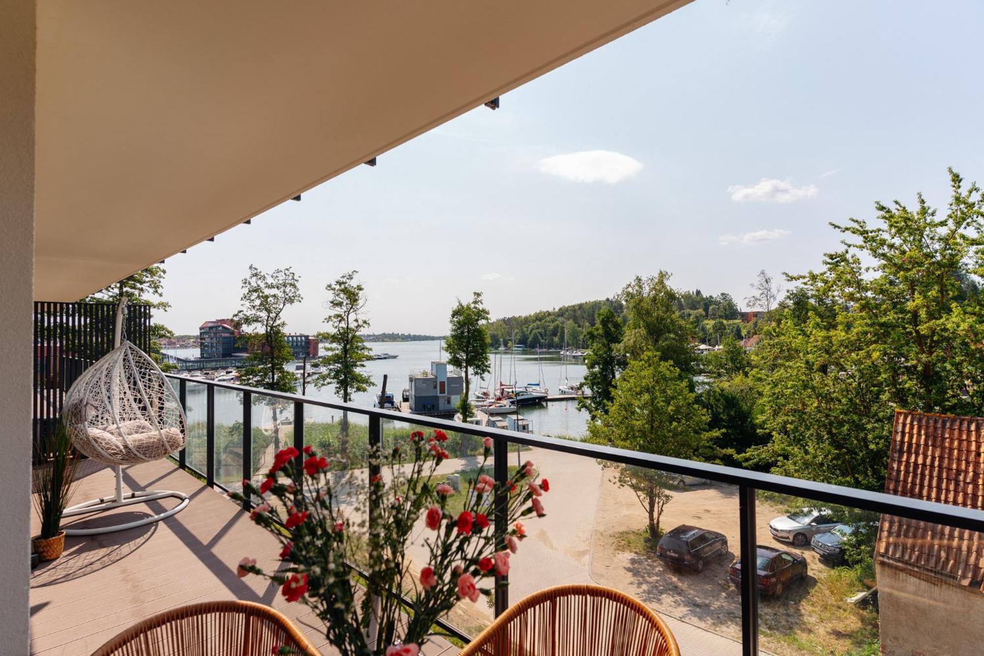 Lake Club Apartments - Loftaffair Mikołajki Exterior photo